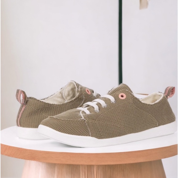 Vionic Shoes - VIONIC BEACH PISMO Olive & Pink CASUAL SNEAKERS WAFFLE KNIT EUC 6.5
